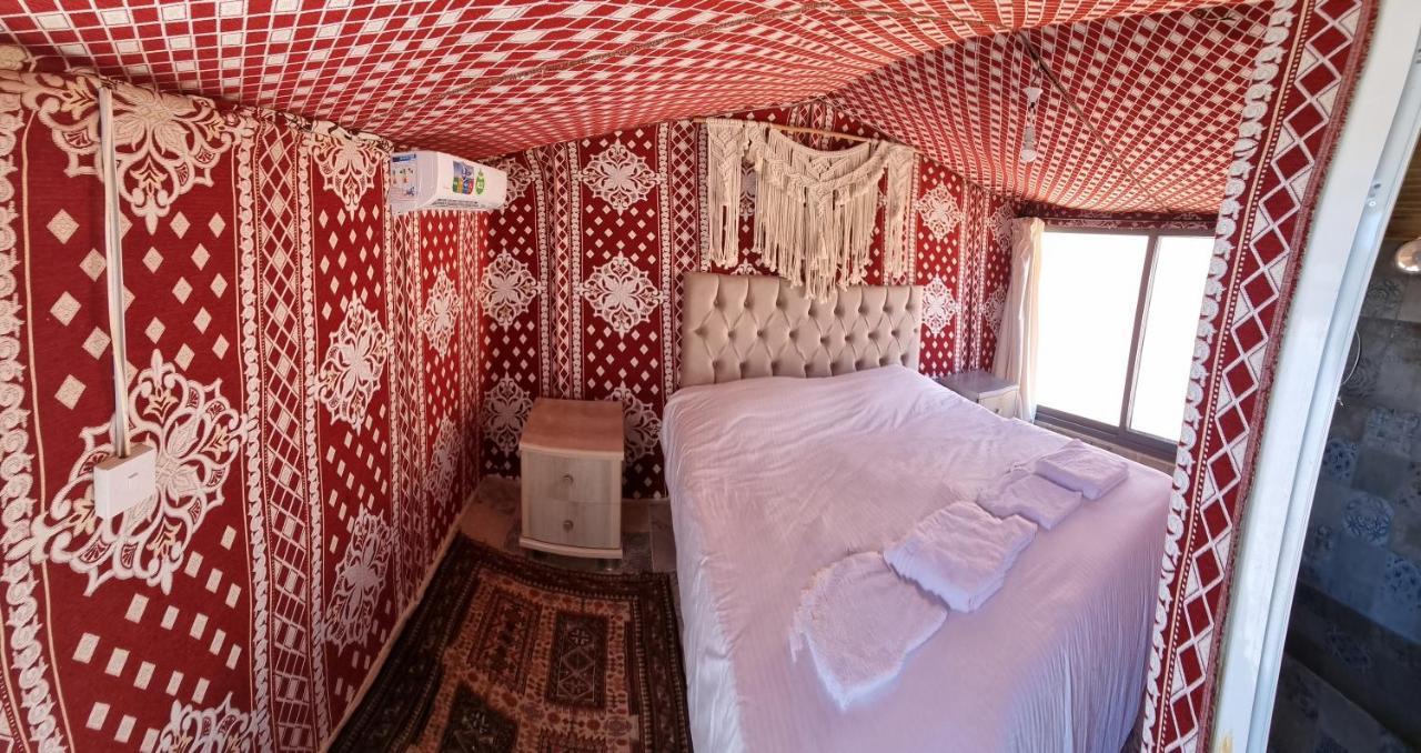 Obeid'S Bedouin Life Camp Hotel Wadi Rum Exterior foto