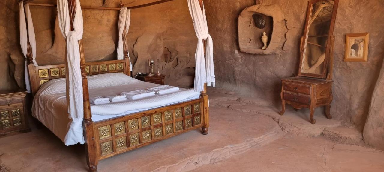 Obeid'S Bedouin Life Camp Hotel Wadi Rum Exterior foto