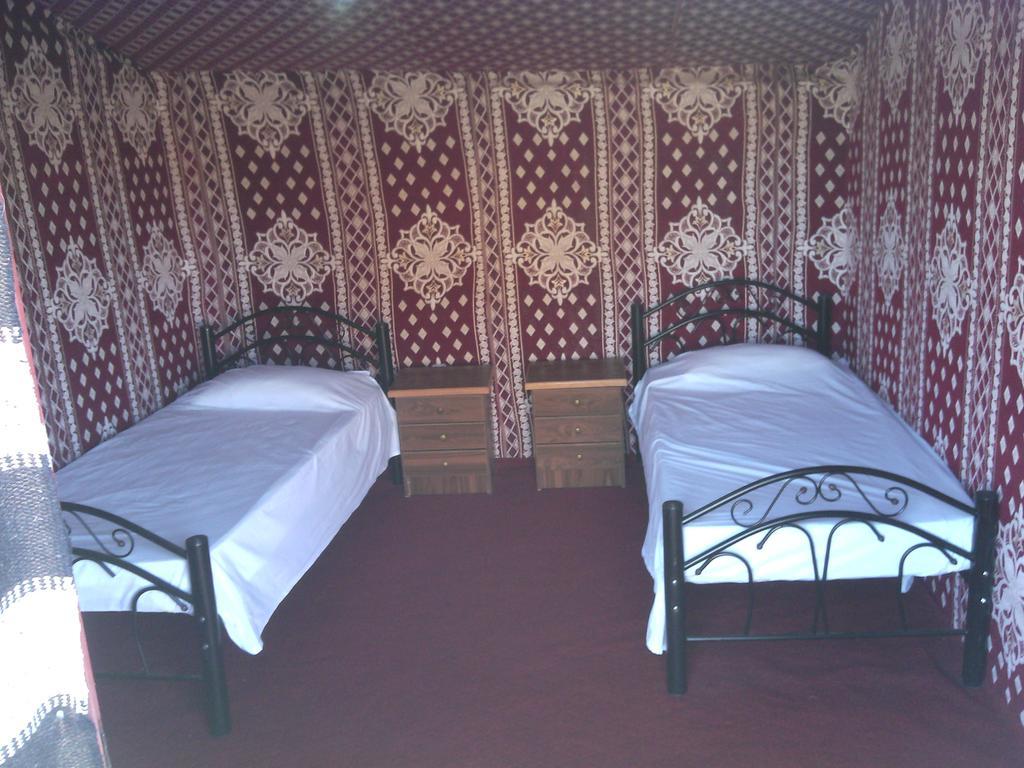 Obeid'S Bedouin Life Camp Hotel Wadi Rum Exterior foto