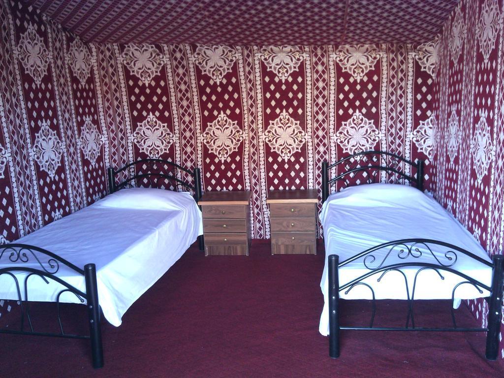 Obeid'S Bedouin Life Camp Hotel Wadi Rum Exterior foto