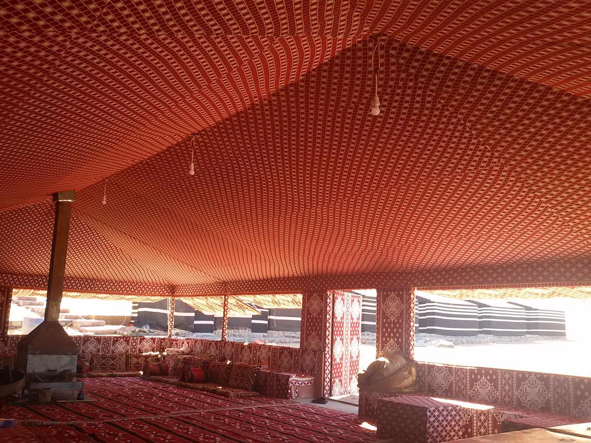 Obeid'S Bedouin Life Camp Hotel Wadi Rum Exterior foto